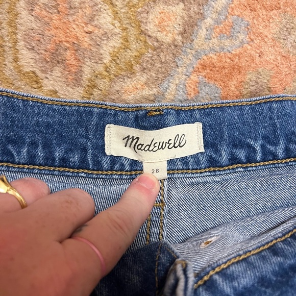 Madewell The Denim Elliot Dark Patch Pocket Jean Shorts - Picture 10 of 15